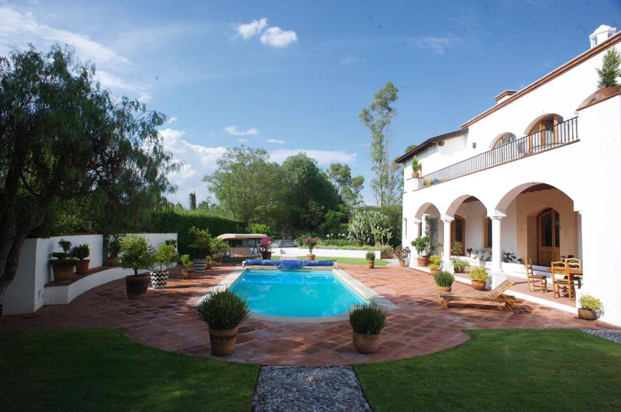 La Casona De Los Colibries El Pueblito  Ngoại thất bức ảnh