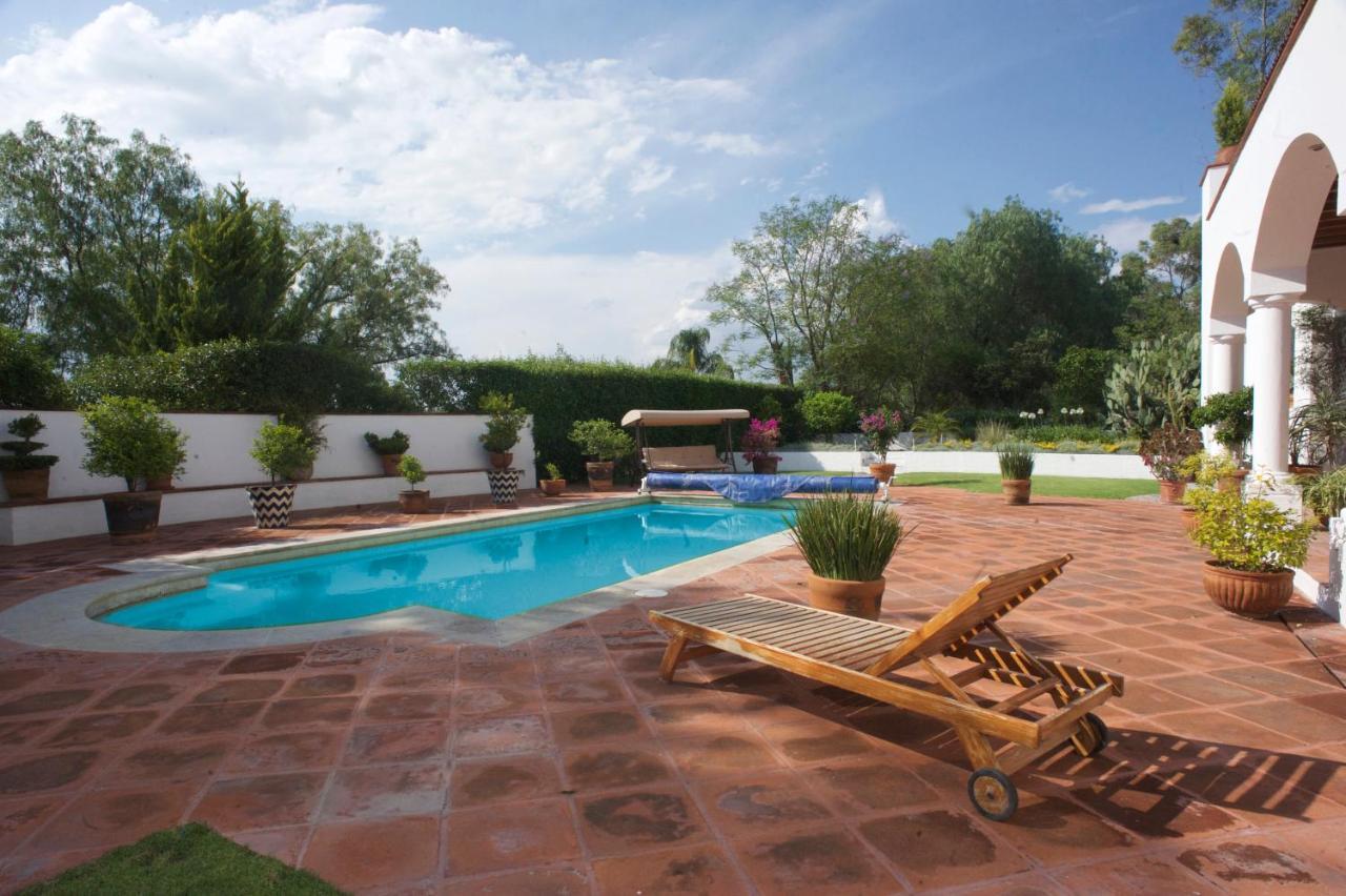 La Casona De Los Colibries El Pueblito  Ngoại thất bức ảnh