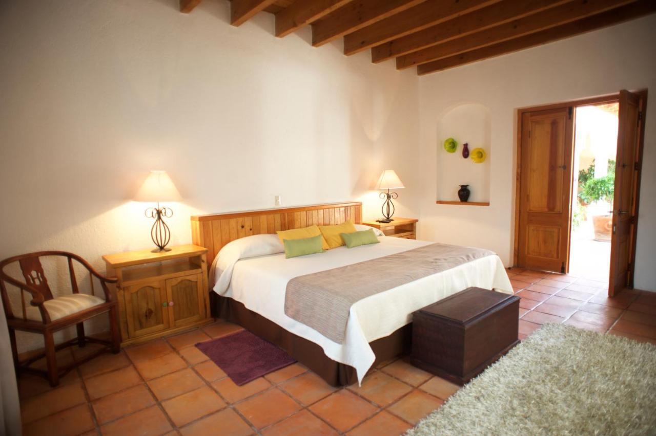 La Casona De Los Colibries El Pueblito  Ngoại thất bức ảnh
