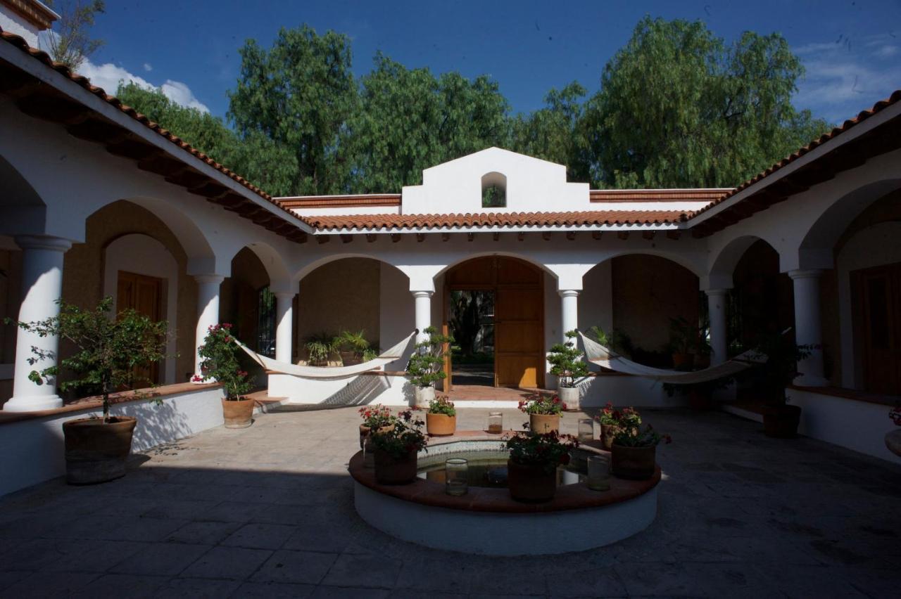 La Casona De Los Colibries El Pueblito  Ngoại thất bức ảnh