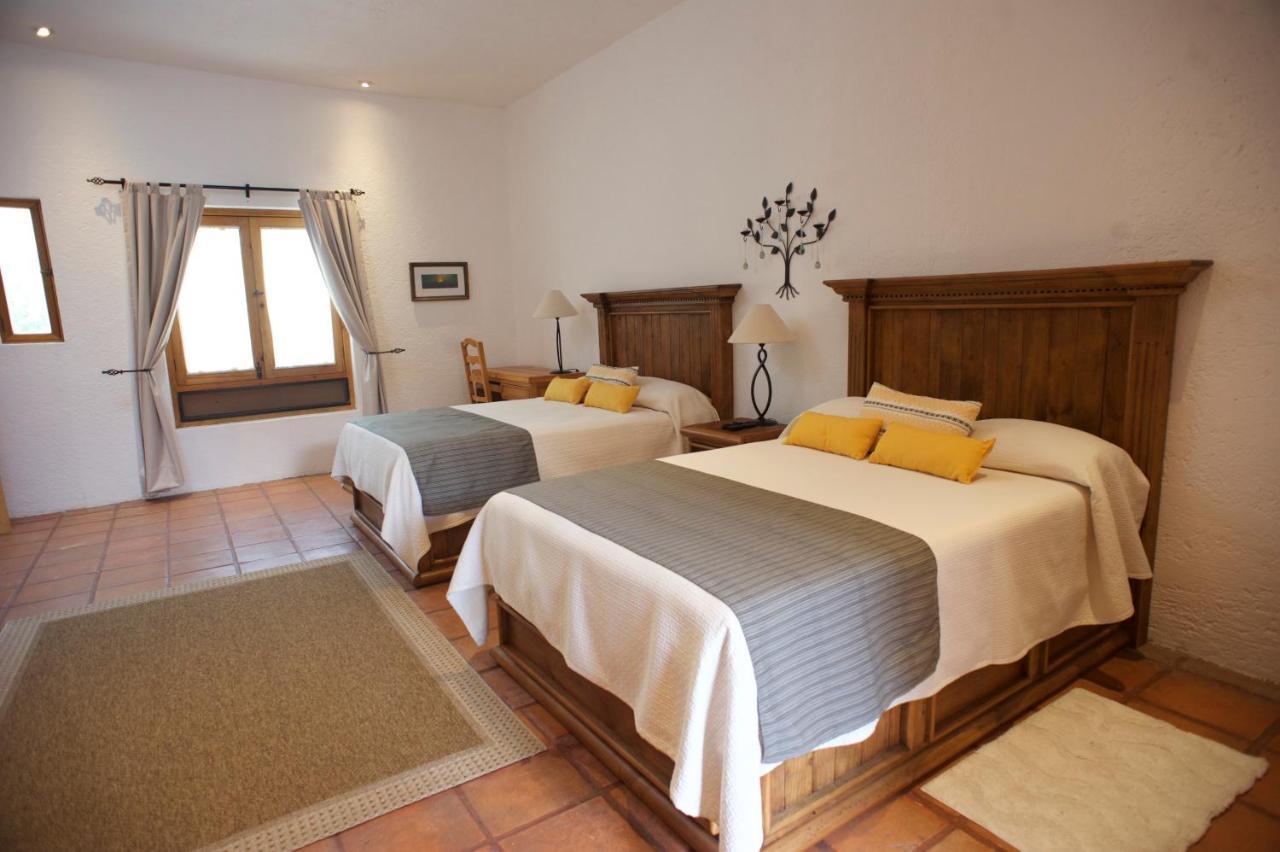 La Casona De Los Colibries El Pueblito  Ngoại thất bức ảnh