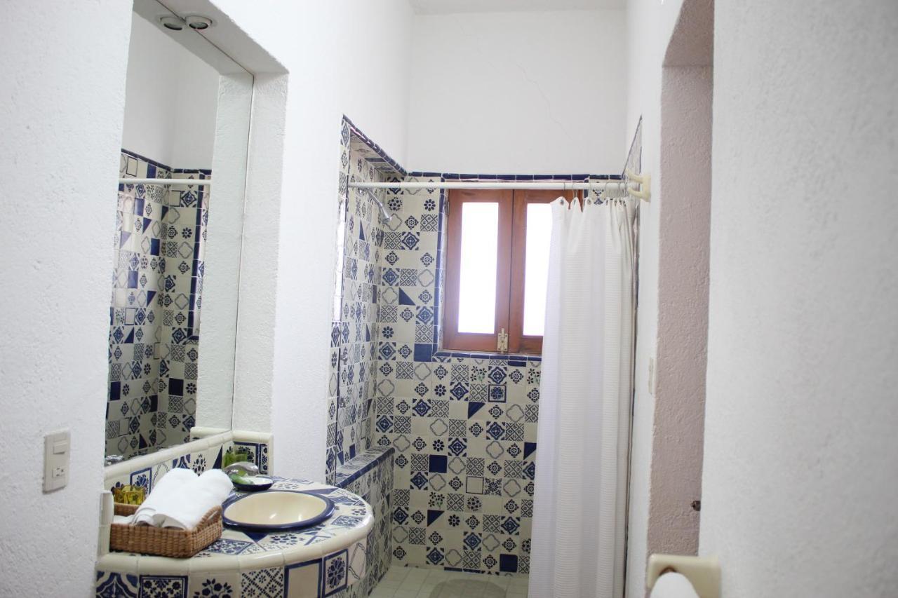 La Casona De Los Colibries El Pueblito  Ngoại thất bức ảnh